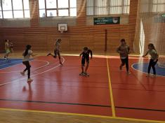 Sportujeme v tělocvičně